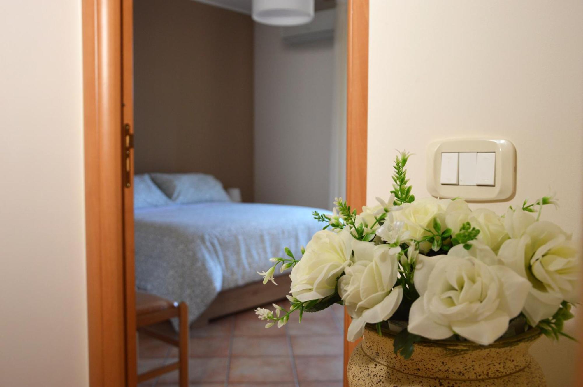 Rita Little House Daire Mascali Dış mekan fotoğraf